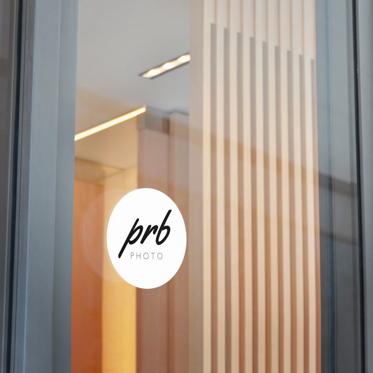 PRBPHOTO - ROUND BLACK STICKER